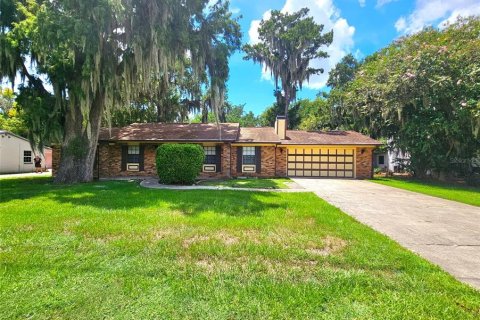 Villa ou maison à vendre à Kissimmee, Floride: 3 chambres, 173.63 m2 № 2317439 - photo 3
