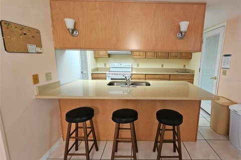 Villa ou maison à vendre à Kissimmee, Floride: 3 chambres, 173.63 m2 № 2317439 - photo 18