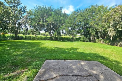 Villa ou maison à vendre à Kissimmee, Floride: 3 chambres, 173.63 m2 № 2317439 - photo 5