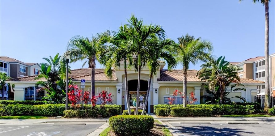 Condominio en Seminole, Florida, 2 dormitorios  № 1663304