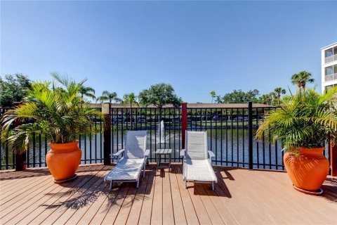 Condominio en venta en Seminole, Florida, 2 dormitorios, 160.72 m2 № 1663304 - foto 29