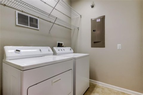 Condominio en venta en Seminole, Florida, 2 dormitorios, 160.72 m2 № 1663304 - foto 13
