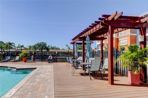 Condominio en venta en Seminole, Florida, 2 dormitorios, 160.72 m2 № 1663304 - foto 28