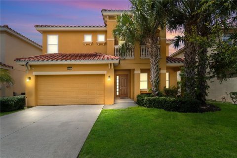 House in Davenport, Florida 6 bedrooms, 337.42 sq.m. № 2349672