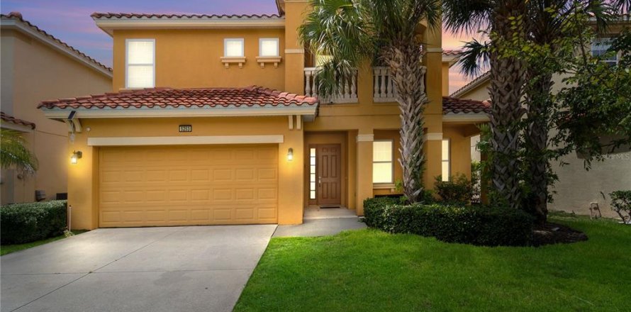 House in Davenport, Florida 6 bedrooms, 337.42 sq.m. № 2349672