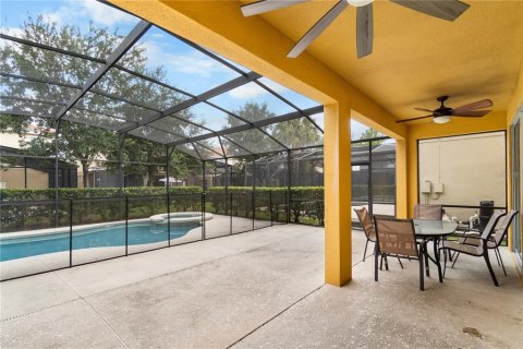 House in Davenport, Florida 6 bedrooms, 337.42 sq.m. № 2349672 - photo 7