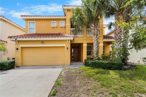 House in Davenport, Florida 6 bedrooms, 337.42 sq.m. № 2349672 - photo 3