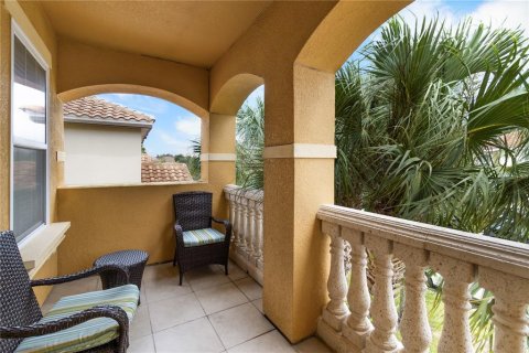 House in Davenport, Florida 6 bedrooms, 337.42 sq.m. № 2349672 - photo 19