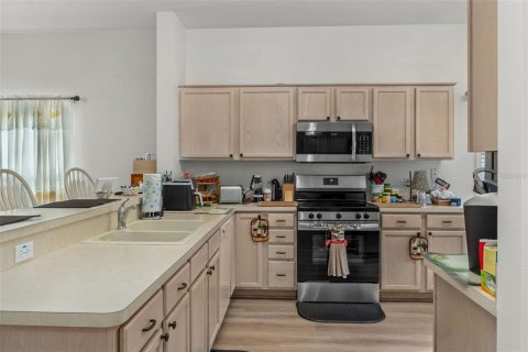Villa ou maison à vendre à Crystal River, Floride: 2 chambres, 162.21 m2 № 1915187 - photo 5