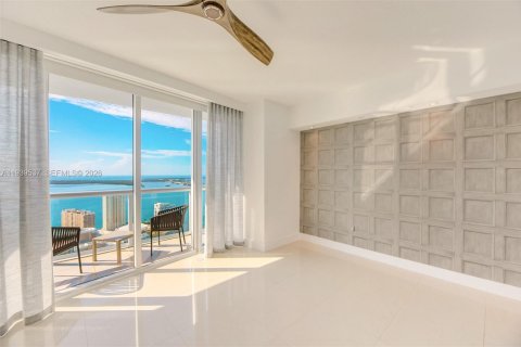 Copropriété à louer à Miami, Floride: 3 chambres, 169.55 m2 № 1997579 - photo 13