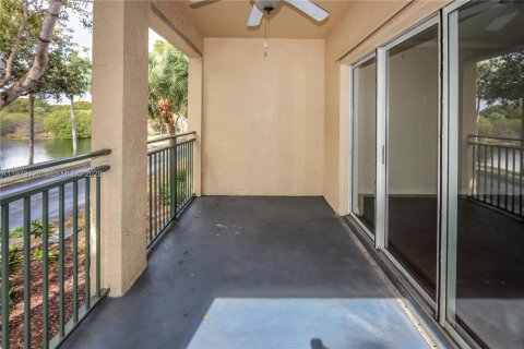 Купить кондоминиум в Мирамар, Флорида 3 спальни, 134.71м2, № 2046258 - фото 8