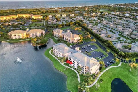 Condo in Jupiter, Florida, 2 bedrooms  № 1878481 - photo 24