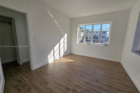 Condominio en venta en Miami Beach, Florida, 1 dormitorio, 55 m2 № 1456433 - foto 12