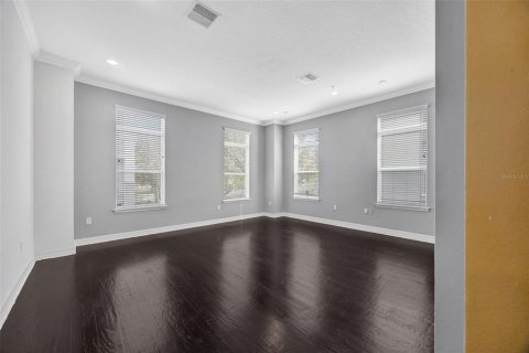 Townhouse in Tampa, Florida 3 bedrooms, 199.74 sq.m. № 2101973 - photo 14