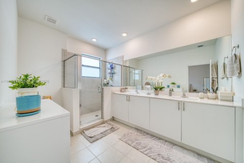 Townhouse in Homestead, Florida 3 bedrooms, 157.47 sq.m. № 1891617 - photo 17