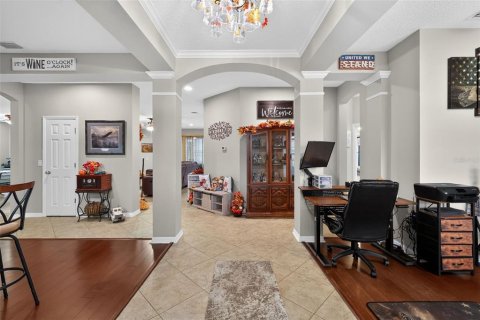 Villa ou maison à vendre à Clermont, Floride: 4 chambres, 267.56 m2 № 2396055 - photo 5