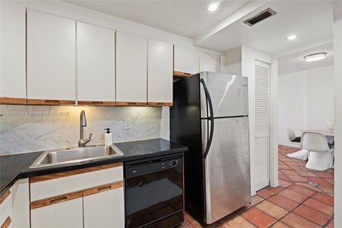 Studio in the Condo in Miami Beach, Florida  № 1922307 - photo 20