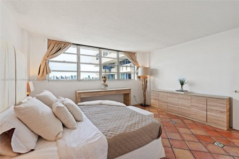 Studio in the Condo in Miami Beach, Florida  № 1922307 - photo 8
