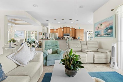 House in Spring Hill, Florida 3 bedrooms, 199.65 sq.m. № 1903845 - photo 29