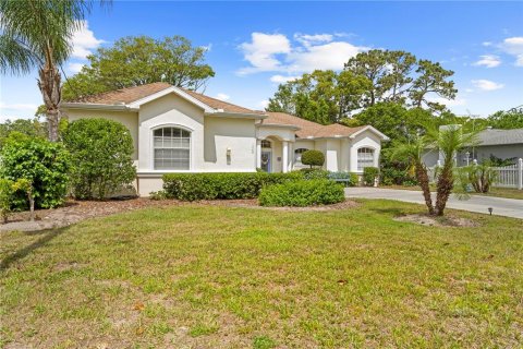 House in Spring Hill, Florida 3 bedrooms, 199.65 sq.m. № 1903845 - photo 5
