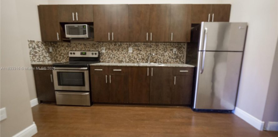 Appartement à Miami, Floride 2 chambres № 1811387