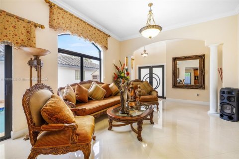 House in Miami, Florida 3 bedrooms, 158.49 sq.m. № 1861688 - photo 28