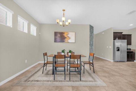 Casa en venta en Orlando, Florida, 3 dormitorios, 178.65 m2 № 1916156 - foto 7