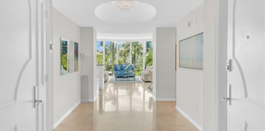 Condo in Highland Beach, Florida, 3 bedrooms  № 2188664