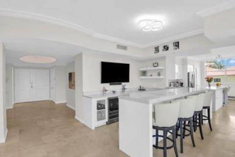 Condo in Highland Beach, Florida, 3 bedrooms  № 2188664 - photo 10