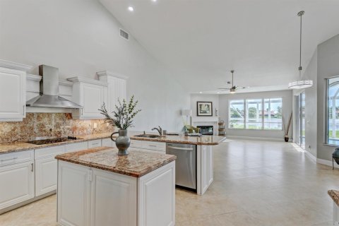 Villa ou maison à louer à Palm Beach Gardens, Floride: 4 chambres, 291.34 m2 № 2387022 - photo 12