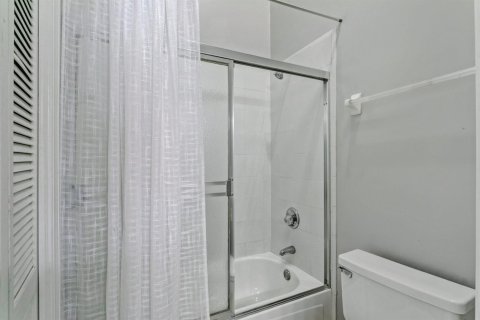 Villa ou maison à louer à Palm Beach Gardens, Floride: 4 chambres, 291.34 m2 № 2387022 - photo 30