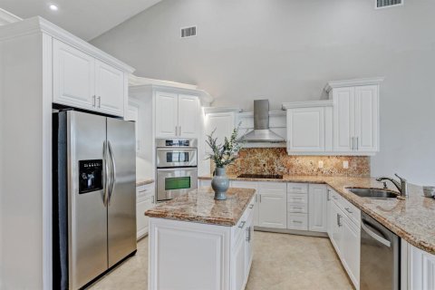 Villa ou maison à louer à Palm Beach Gardens, Floride: 4 chambres, 291.34 m2 № 2387022 - photo 11