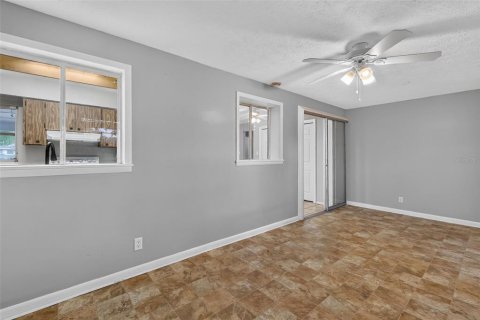Villa ou maison à vendre à Tavares, Floride: 2 chambres, 124.12 m2 № 2312994 - photo 19
