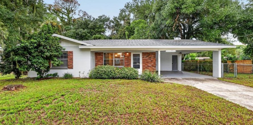 Villa ou maison à Tavares, Floride 2 chambres, 124.12 m2 № 2312994