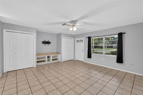 Villa ou maison à vendre à Tavares, Floride: 2 chambres, 124.12 m2 № 2312994 - photo 14
