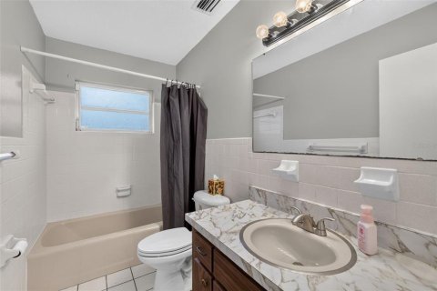 Villa ou maison à vendre à Tavares, Floride: 2 chambres, 124.12 m2 № 2312994 - photo 9