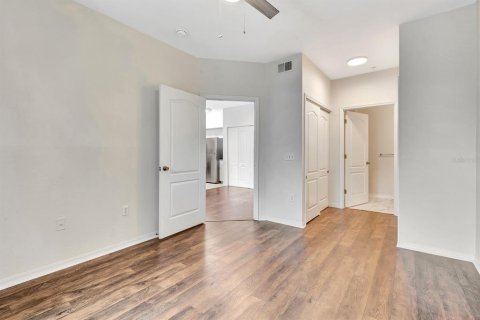 Condo in Sarasota, Florida, 1 bedroom  № 1835290 - photo 21