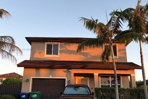 Casa en Homestead, Florida 4 dormitorios, 192.12 m2 № 2085017