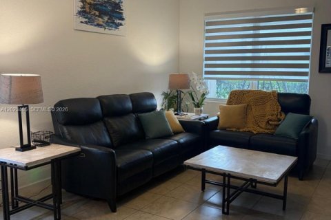 Casa en alquiler en Homestead, Florida, 4 dormitorios, 192.12 m2 № 2085017 - foto 13