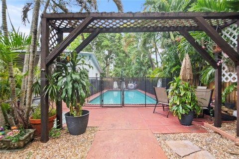 Appartement à louer à Fort Lauderdale, Floride: 1 chambre, 188.13 m2 № 2022508 - photo 9