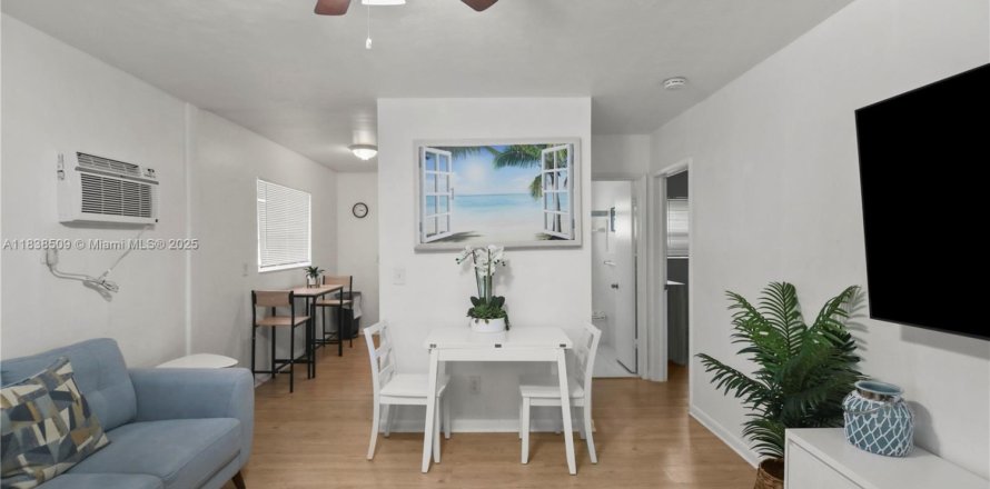 Appartement à Fort Lauderdale, Floride 1 chambre, 188.13 m2 № 2022508