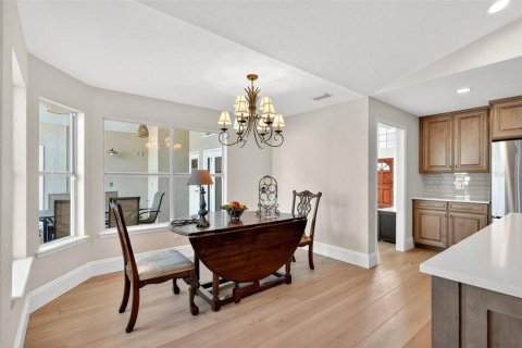 Villa ou maison à vendre à Orlando, Floride: 4 chambres, 242.2 m2 № 2155689 - photo 16
