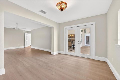 Villa ou maison à vendre à Orlando, Floride: 4 chambres, 242.2 m2 № 2155689 - photo 8