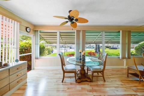 House in Delray Beach, Florida 2 bedrooms, 88.26 sq.m. № 1814804 - photo 17