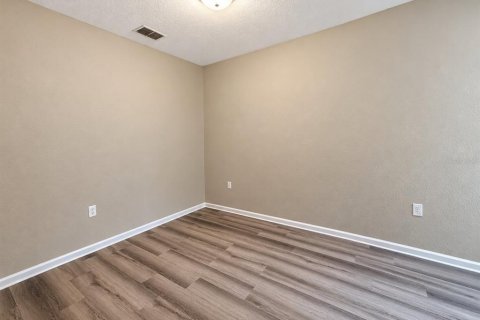 Appartement à louer à Winter Garden, Floride: 2 chambres, 119.66 m2 № 2398944 - photo 11