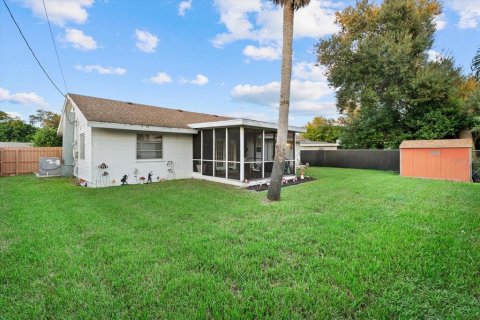 House in Bradenton, Florida 2 bedrooms, 118.73 sq.m. № 2419594 - photo 21