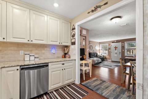 House in Bradenton, Florida 2 bedrooms, 118.73 sq.m. № 2419594 - photo 9