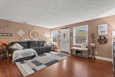 House in Bradenton, Florida 2 bedrooms, 118.73 sq.m. № 2419594 - photo 4
