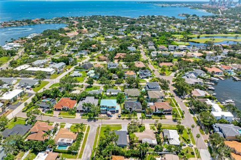 Casa en venta en Saint Petersburg, Florida, 3 dormitorios, 174.19 m2 № 1903528 - foto 24