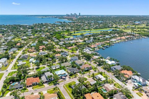 Casa en venta en Saint Petersburg, Florida, 3 dormitorios, 174.19 m2 № 1903528 - foto 25